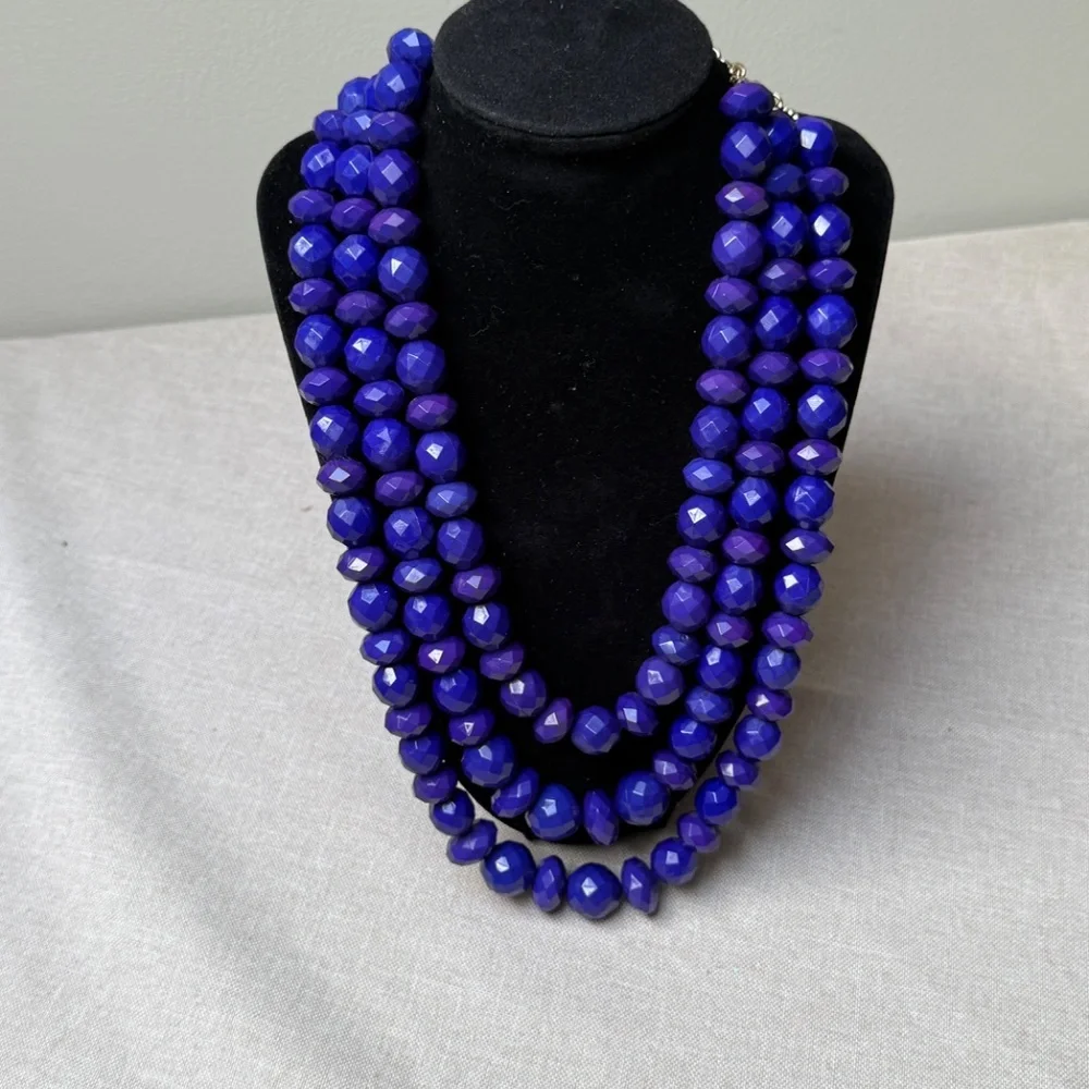 Sugarfix By Bauble Bar Triple Strand Purple Necklace NWT - Picture 4 of 9
